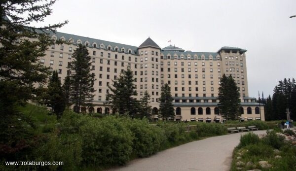 HOTEL FAIRMONT. P.NAC. LAKE LOUISE. CANADÁ.
